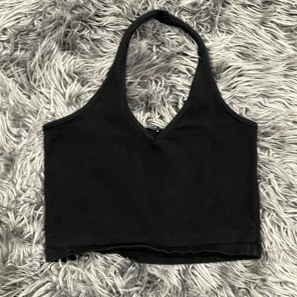 Brandy Melville Cropped halter top